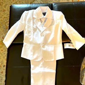Little Boys White Suit by Spring Notions
